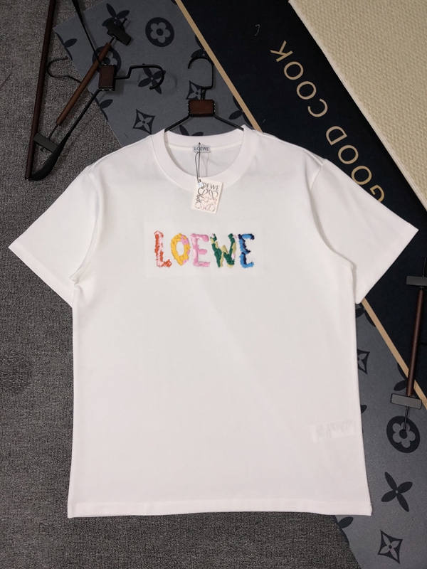 ブランドTシャツ正面デザイン